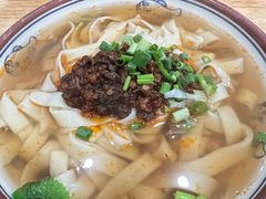 -雷祖芳老妈蹄花店