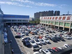-健龙森俱乐部·游泳·健身·羽毛球综合体育馆