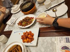 -小菜园新徽菜(宜兴八佰伴店)