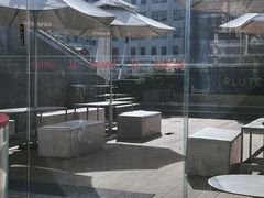 -UNI UNI(环亚凯瑟琳店)