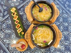 -桥香园过桥米线(国贸店)