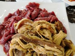 -啊美丽炭火烤肉(滑翔一店)