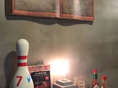 -HIGH FIVE哈福手工汉堡(桂林路店)