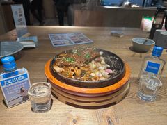 -蜜桃餐厅·伴山(湖滨商业街店)