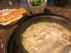 竹笙马蹄椰子鸡-同仁四季椰子鸡(海岸城天利店)
