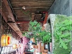 -三道苗苗鱼·美蛙黄辣丁(八里店)