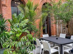 -潮一不贰·法式甜品·生日蛋糕·西式简餐(外滩店)