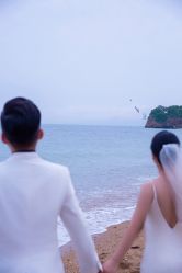 -纪梵希旅拍婚纱摄影(大连总店)