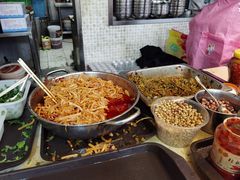 -红鼻子桂林米粉(金唐新光界店)