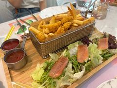 -ins森林童话餐厅coffee&bistro