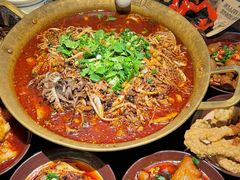 -张翻越·川渝冒菜·武汉黑鸭煲(城北万象城店)