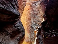 -天山神秘大峡谷