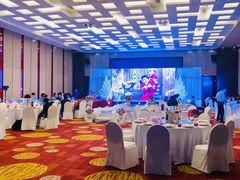 -上海龙之梦万丽酒店