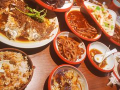 -老闵田螺馆·南昌市井菜·特色小吃(总店)