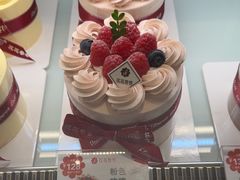 -花花卷卷·鲜食蛋糕(泉屋店)