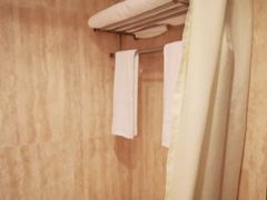 -燕山大酒店