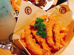 炸鸡柳甘薯条-MR.ROCKY洛奇先生RESTAURANT&BAR(宝安壹方城店)