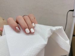 -UU·NAIL美甲美睫專門店
