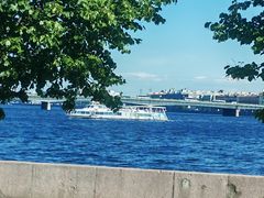 -阿芙乐尔号巡洋舰