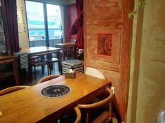 -老天桥酱肉烧饼夹肘子(天桥店)