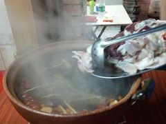 -威邵鸡煲(西华路总店)