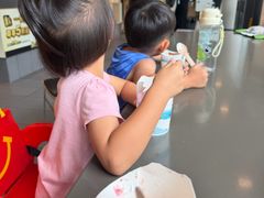 -麦当劳(假日广场店)