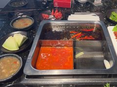 -重庆九记老火锅(广场店)