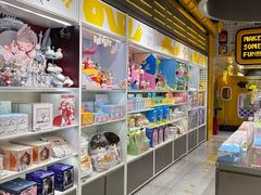 -泡泡玛特POPMART(上海环球港店)