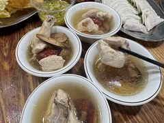 -威邵鸡煲(西华路总店)
