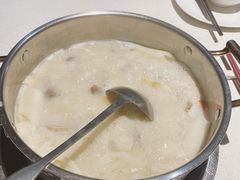 -煲王粤菜餐厅(中侨中心店)