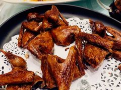 手撕烤乳鸽-上海小南国(金桥国际广场店)