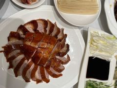 新雅片皮鸭-新雅粤菜馆(南京东路店)