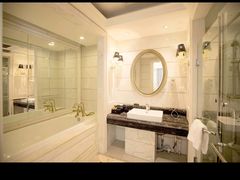 -蓝地时尚庄园(北京清河营地铁站店)