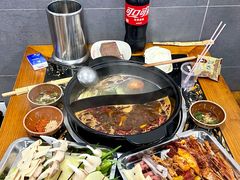 鸳鸯锅-灌县老妈砂锅串串香(万科红生活广场店)