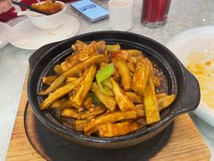 咸鱼鸡粒茄子煲-牟传仁饭庄(星海店)