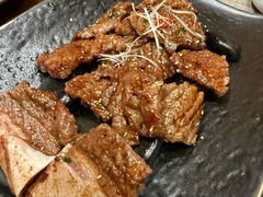 -萨拉伯尔(燕莎友谊商城店)