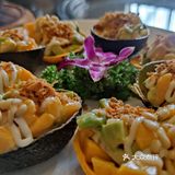 今天去试了大爱素菜馆新推出的新菜