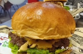 Signature American Burger