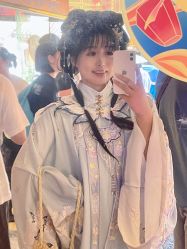 -洛水阁·汉服妆造体验馆(山塘街店)