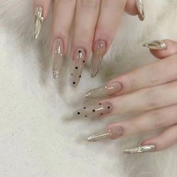 -FuFu美甲美睫