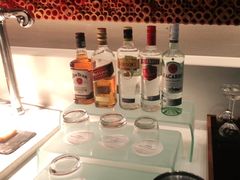 -上海滴水湖皇冠假日酒店