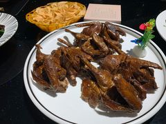 吊烧乳鸽皇-景笙毋米粥底火锅(20年老字号)