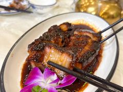 -津津名菜馆(绝没分店)