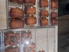 -VERIE BAKEHOUSE