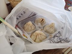 无锡小笼-笑来喜馄饨小笼工坊店(湖滨街店)
