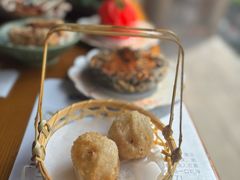 -包整·丝娃娃(一览甲秀楼风景店)