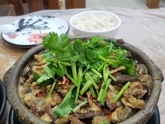 -梁师傅砂锅(哈达西街店)