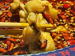 -何师傅美蛙鱼头(汉街店)