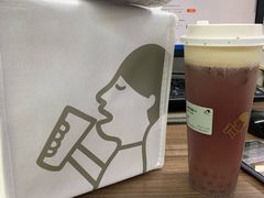 -喜茶(杭州滨江宝龙店)