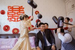 -禕·愫白婚纱商店